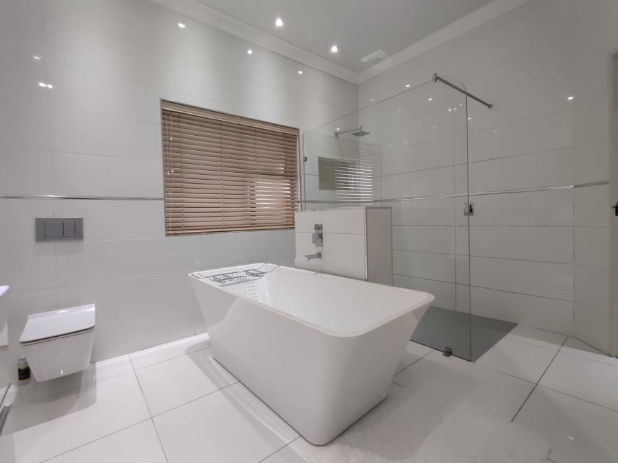 2 Bedroom Property for Sale in Flamwood North West
